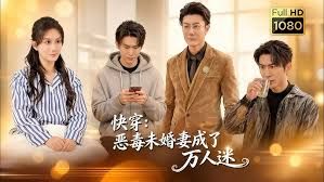 帶著高顔值嫩妹沙灘散步,旁邊都是人,撩起上衣就露出一對大白兔,找個角落吃JJ - 酷愛網海报